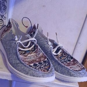 Hey Dude Mocks Womens Size 11 Brand New